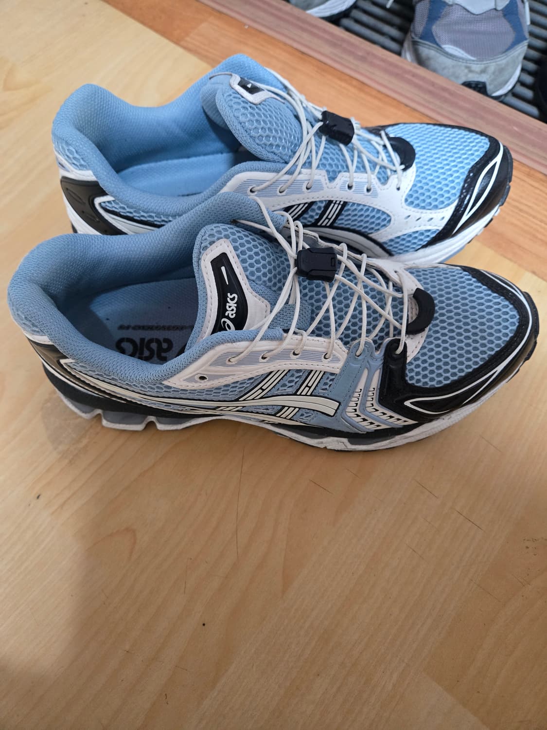 아식스 언리미티드 젤 카야노 14 미스트 크림 상품이미지2