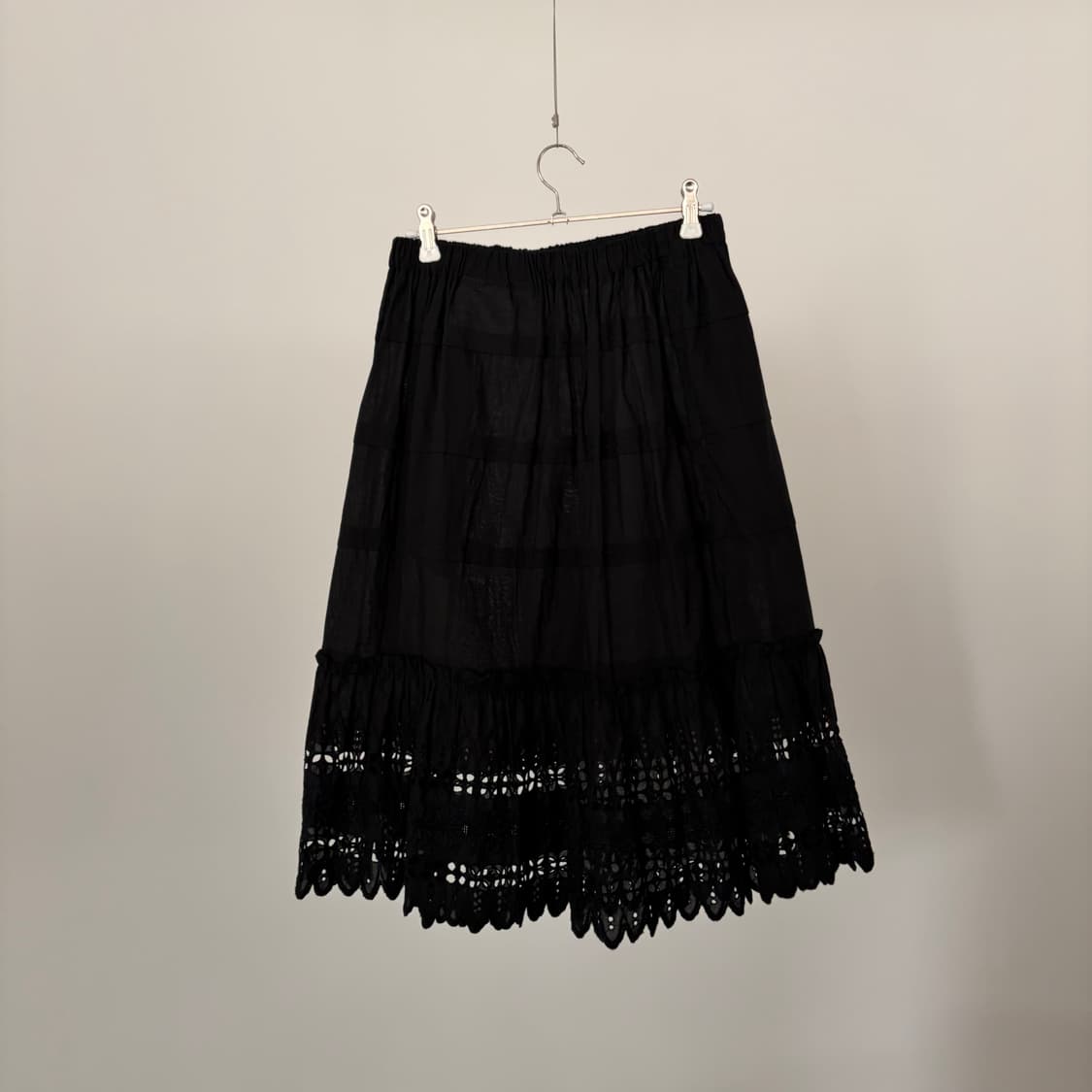 Layer Punching Lace Skirt 상품이미지5