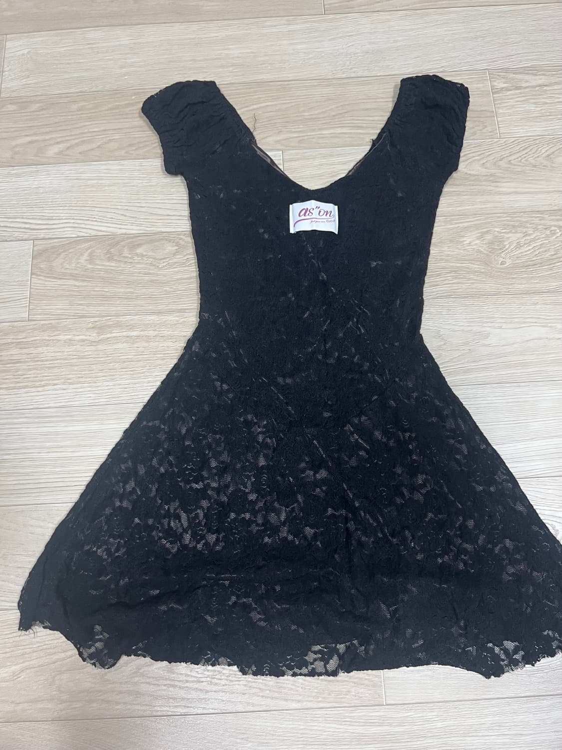 애즈온 플로라 레이스 퍼프 드레스 flora lace puff dress 상품이미지4