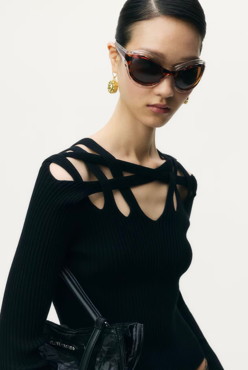 글렌마틴스 h&m 컷아웃 니트 s 상품이미지1