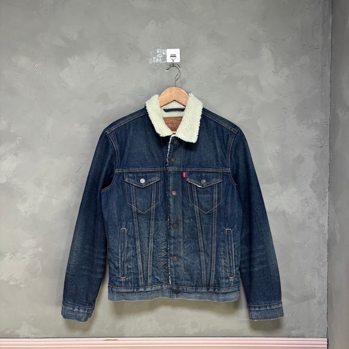 리바이스 쉐르파 트러커 데님 자켓 상품이미지1