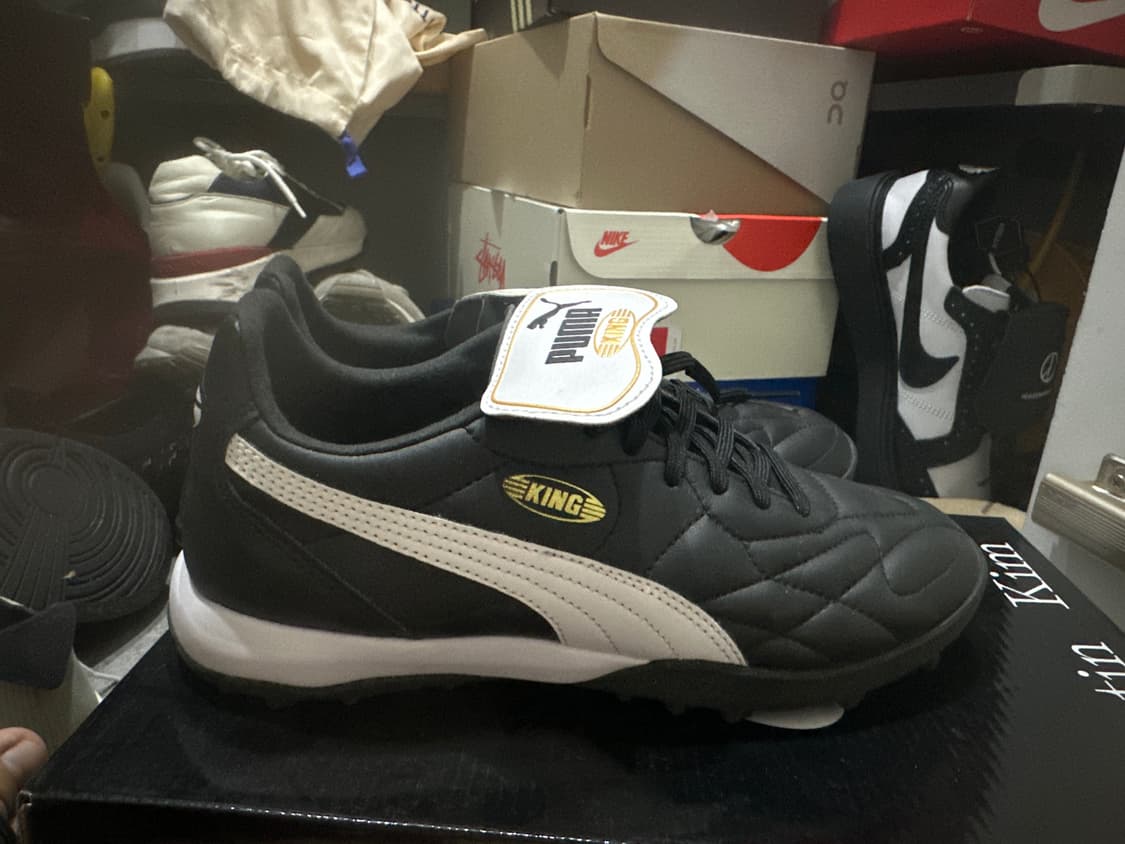 Puma King Top TT Black Gold 상품이미지2