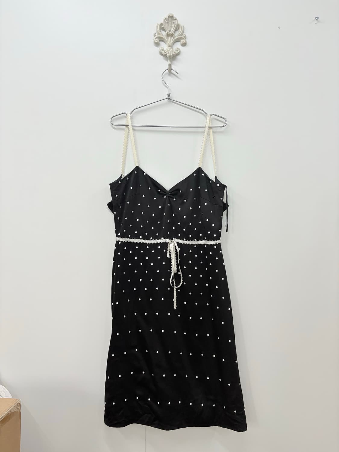 Dot sleeveless 상품이미지1
