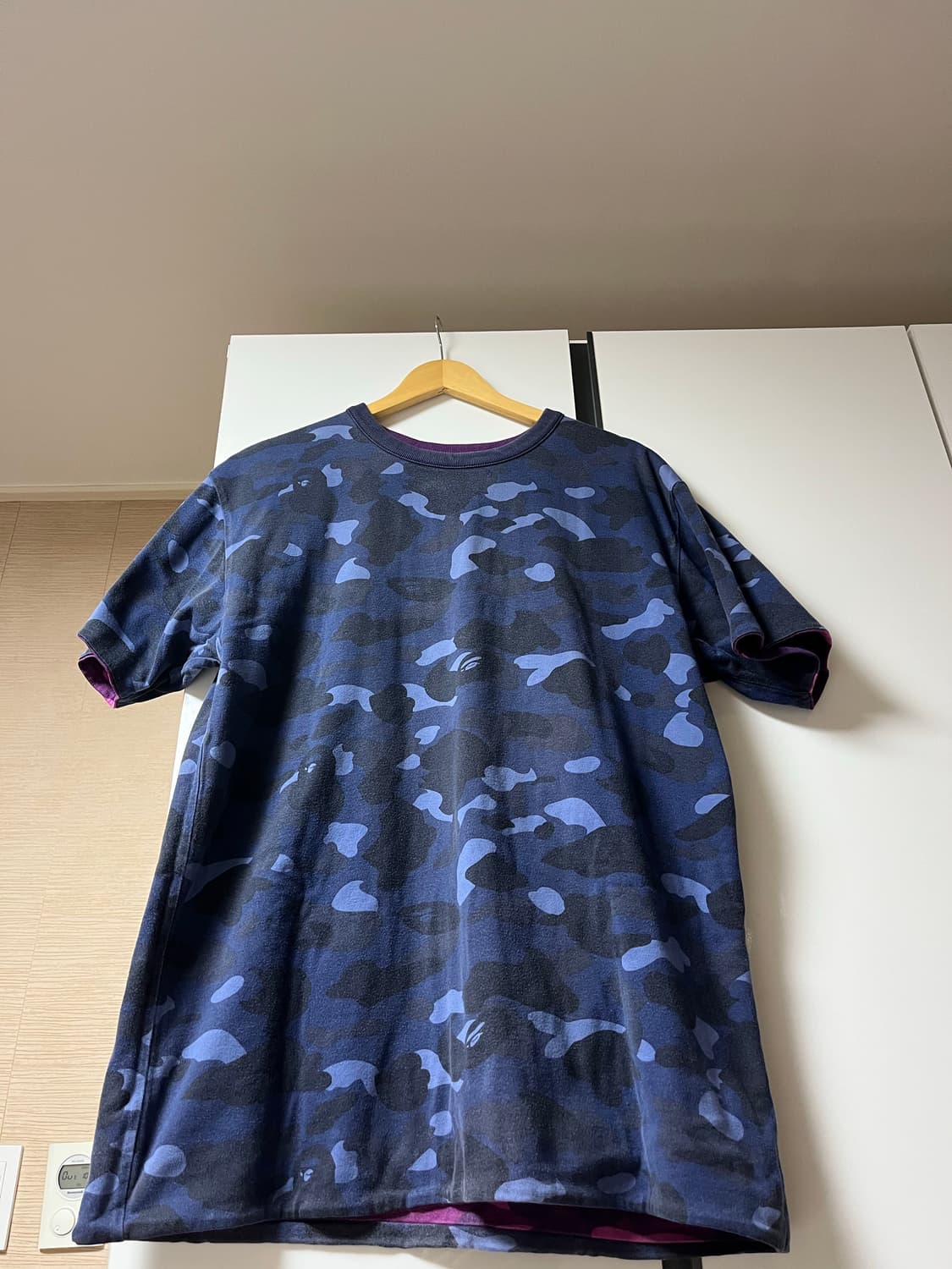 [L] 베이프 2000s OG 퍼플 네이비 카모 반팔 티셔츠 상품이미지3