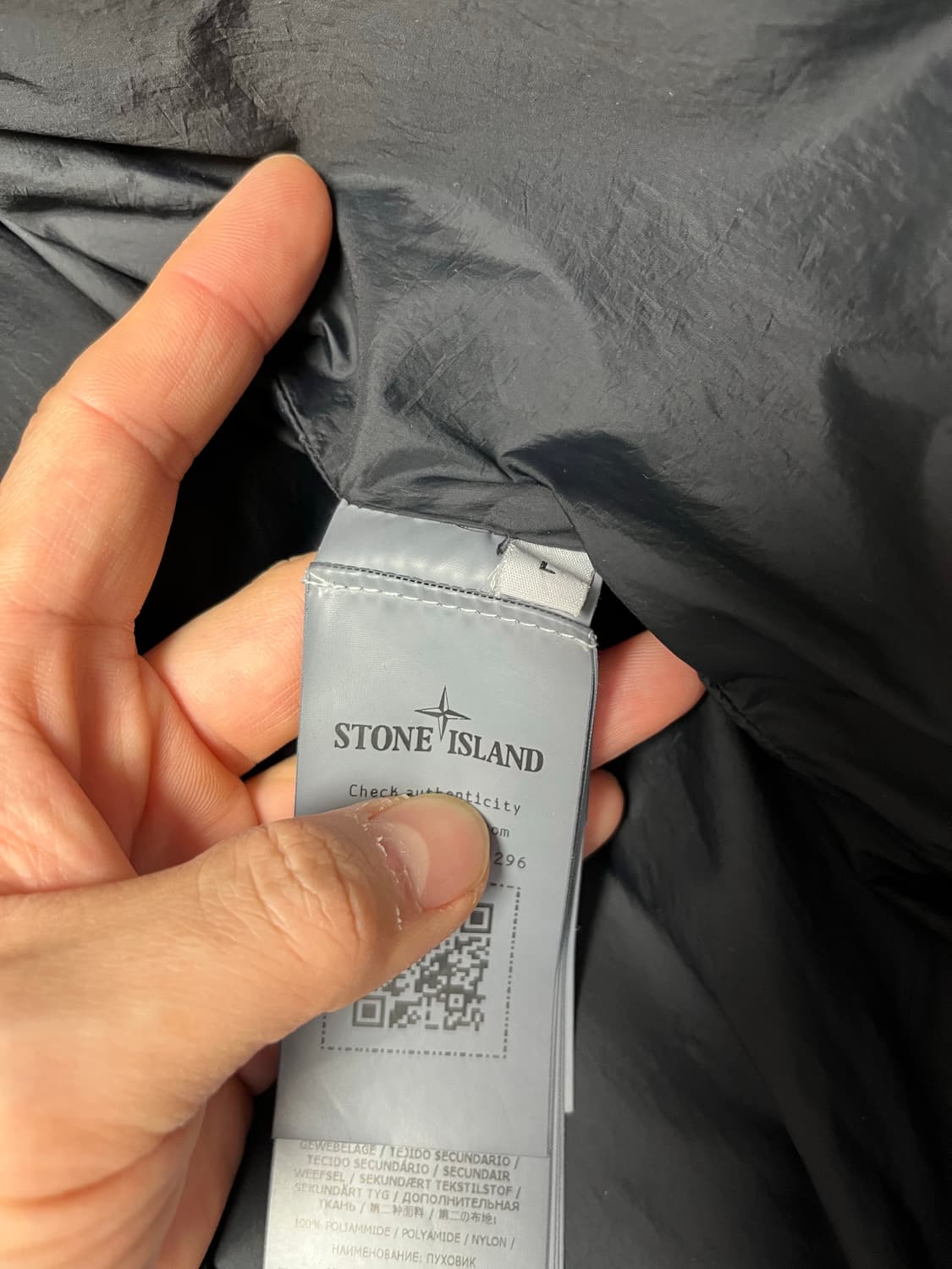 스톤아일랜드 22fw 크링클랩 패딩 상품이미지3