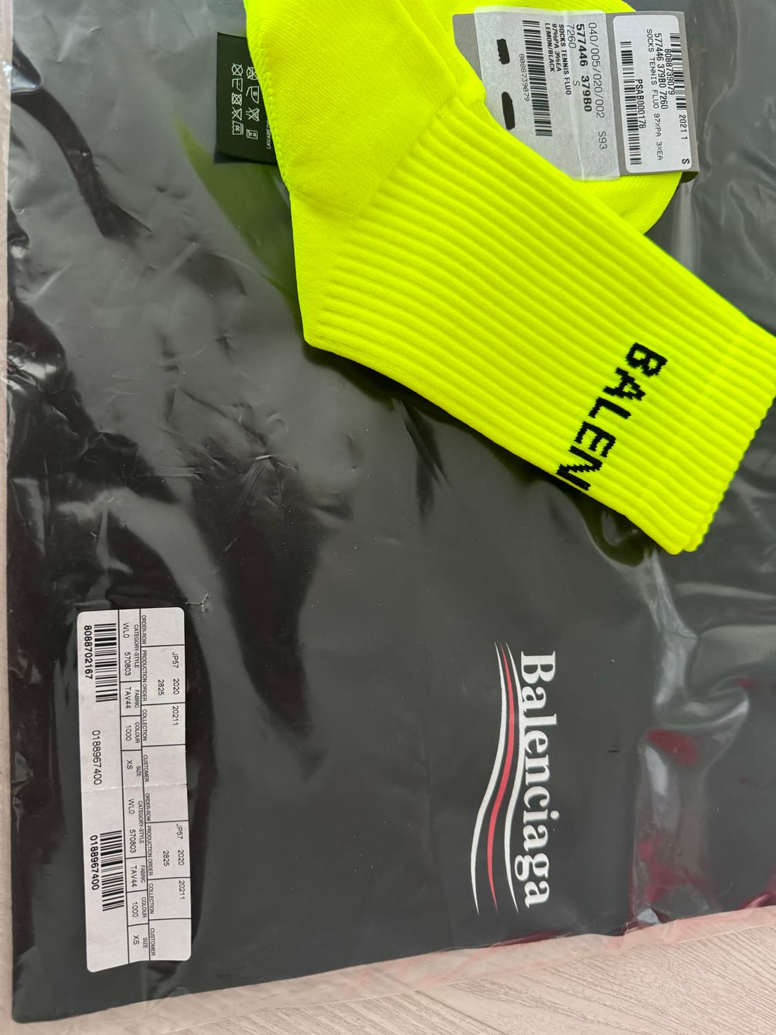 발렌시아가 웨이브로고 반발티 + 양말 상품이미지2