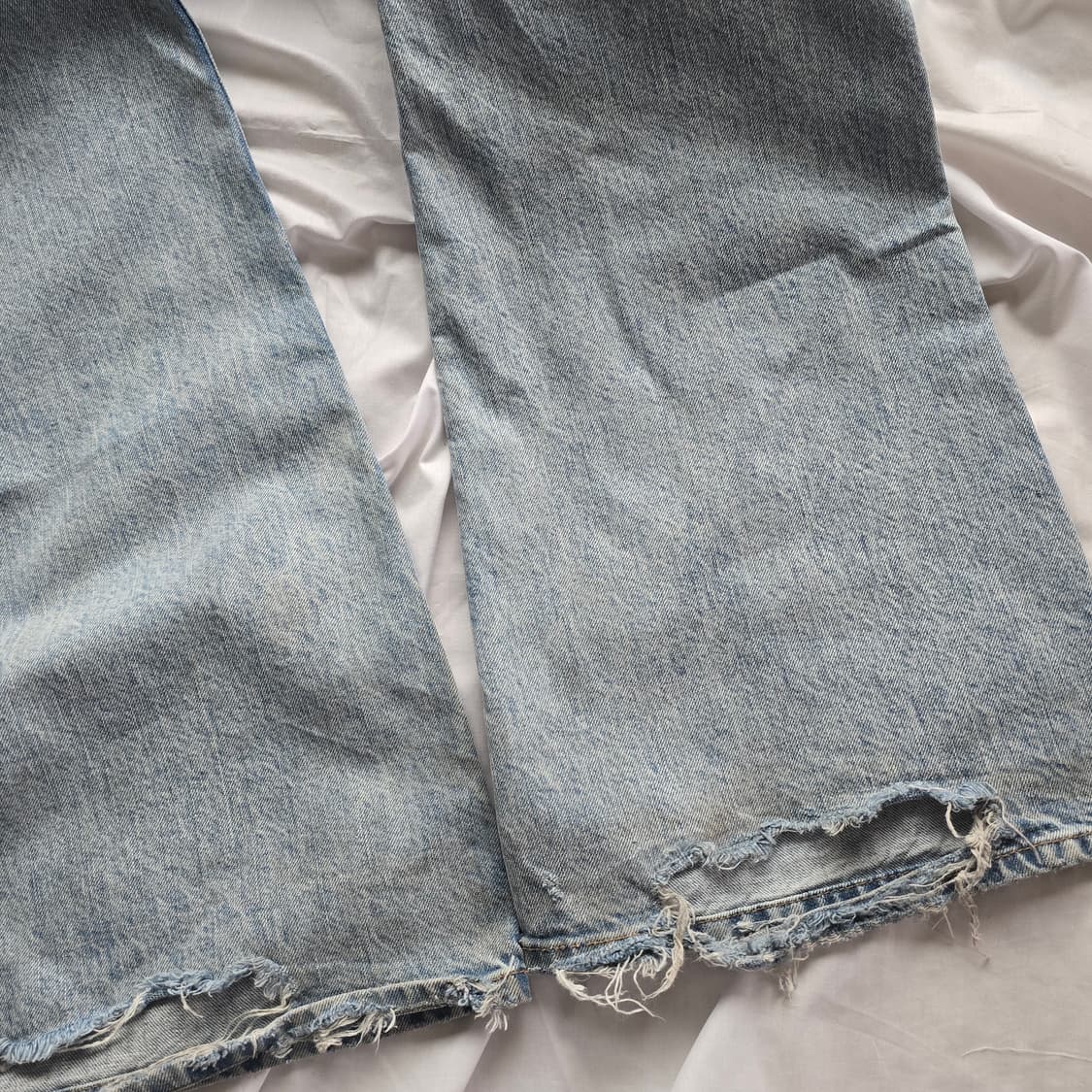 발렌시아가 플레어 데님 연청 M 상품이미지3