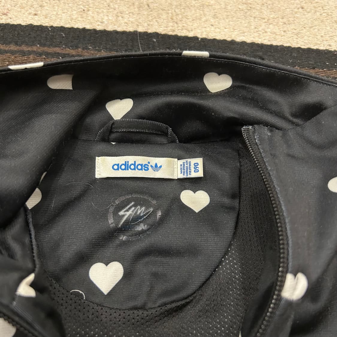 아디다스 하트 트랙탑 상품이미지3