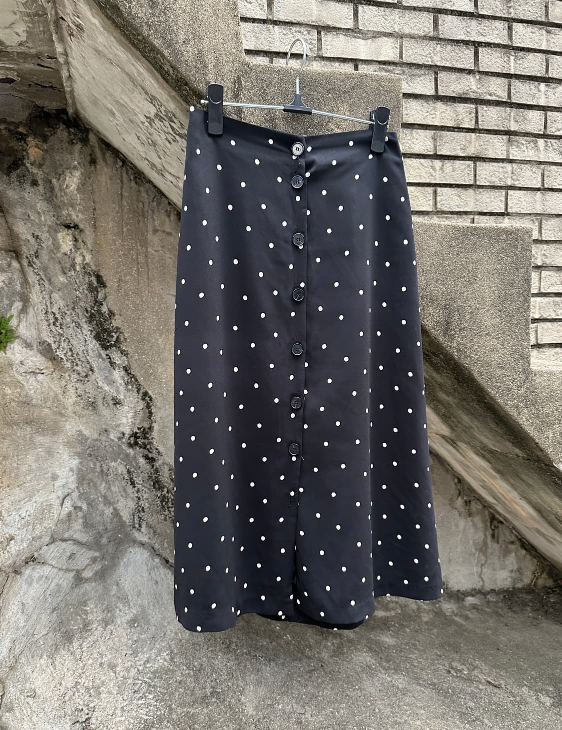 Vintage dot buttoned skirt 상품이미지1