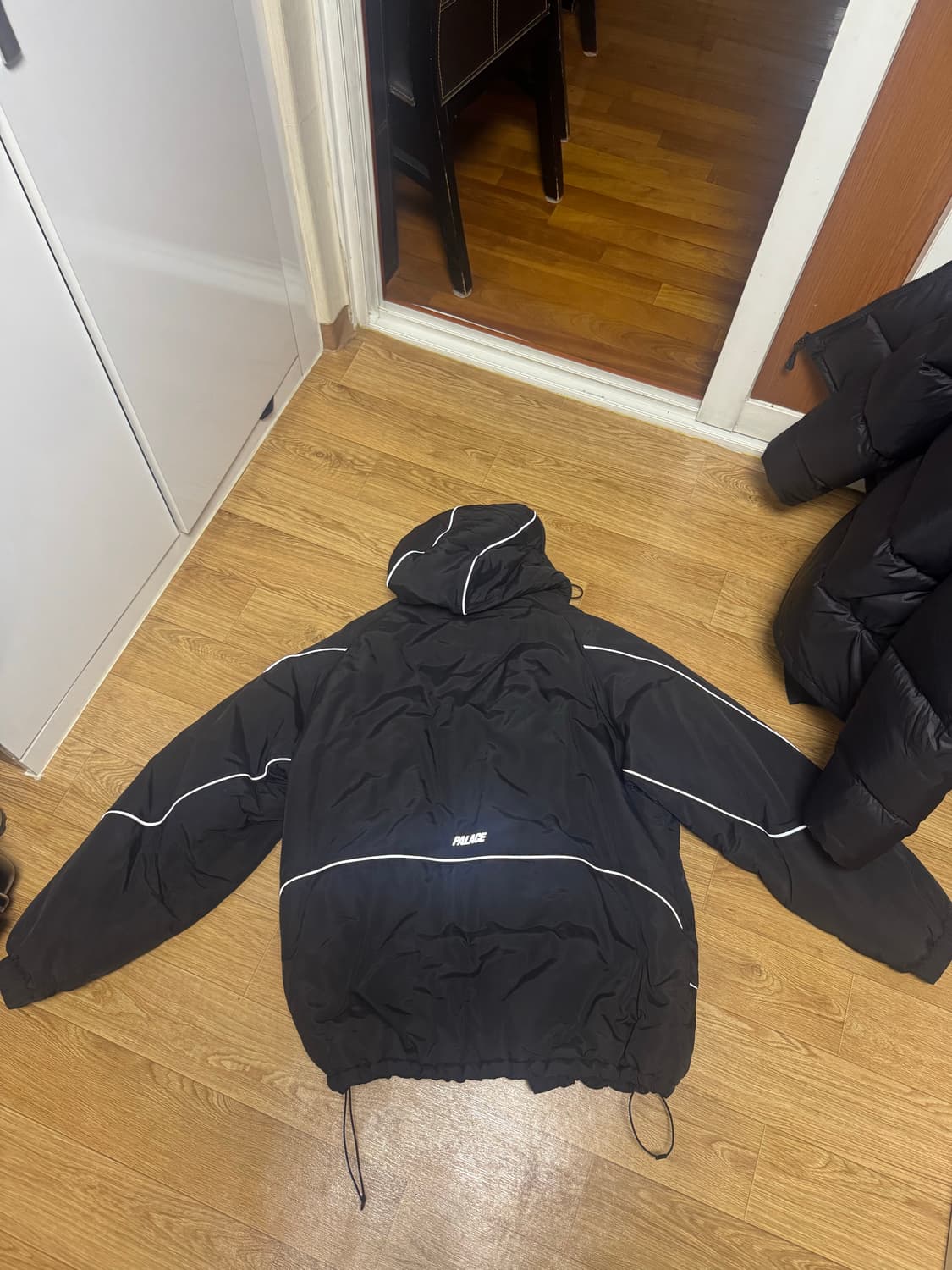 팔라스 패딩 팝니다 상품이미지8