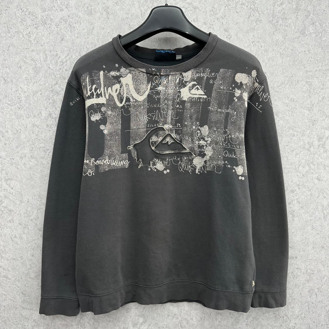 95 퀵실버 y2k 남자 프린팅 맨투맨 상품이미지1