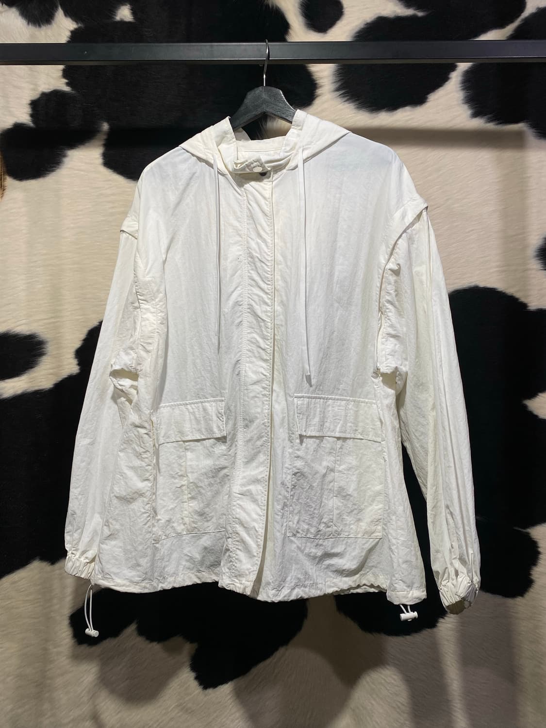 Lax dan tia 디테쳐블 슬리브 바람막이 상품이미지2