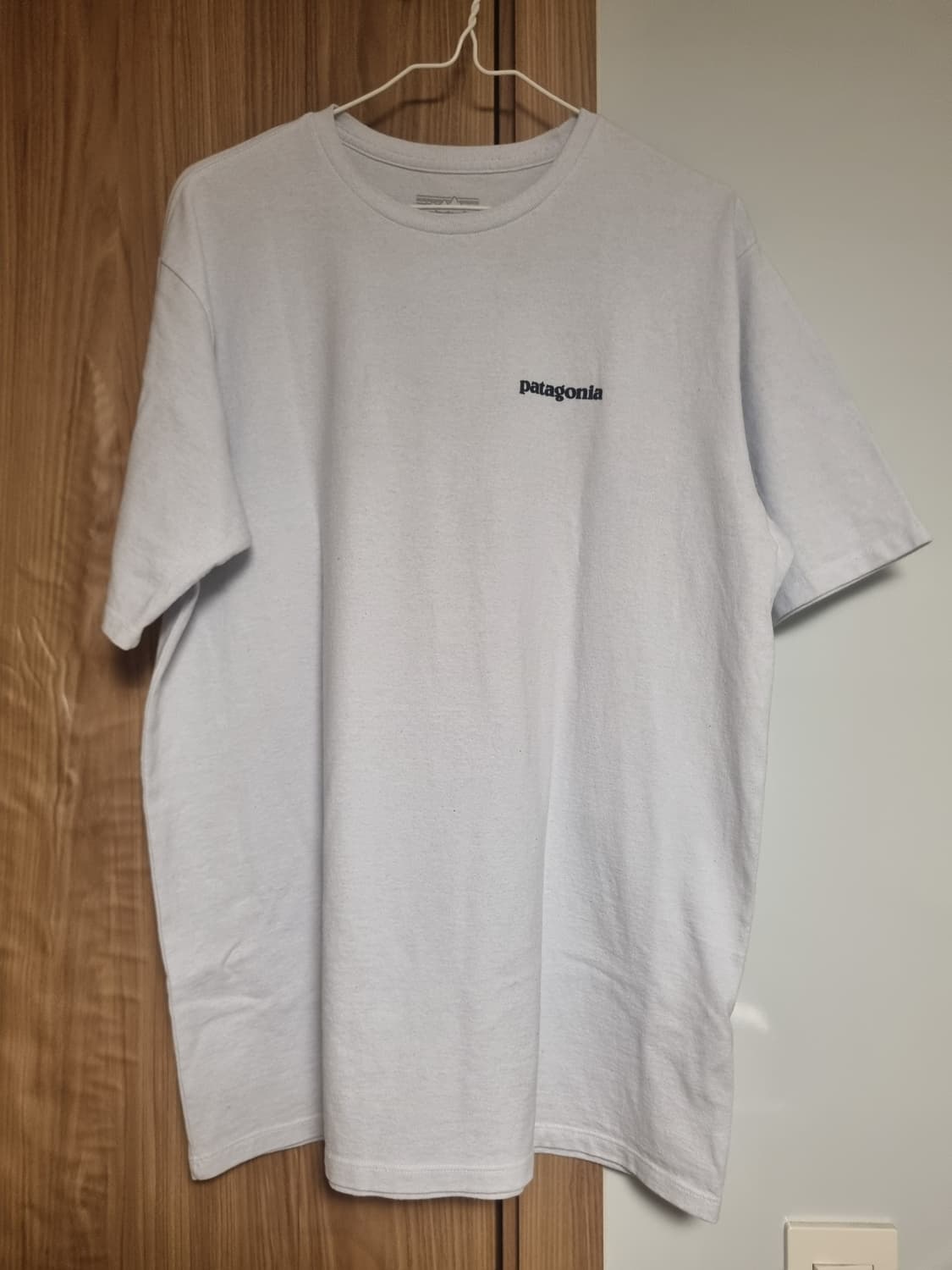 파타고니아 로고 반팔티 상품이미지2