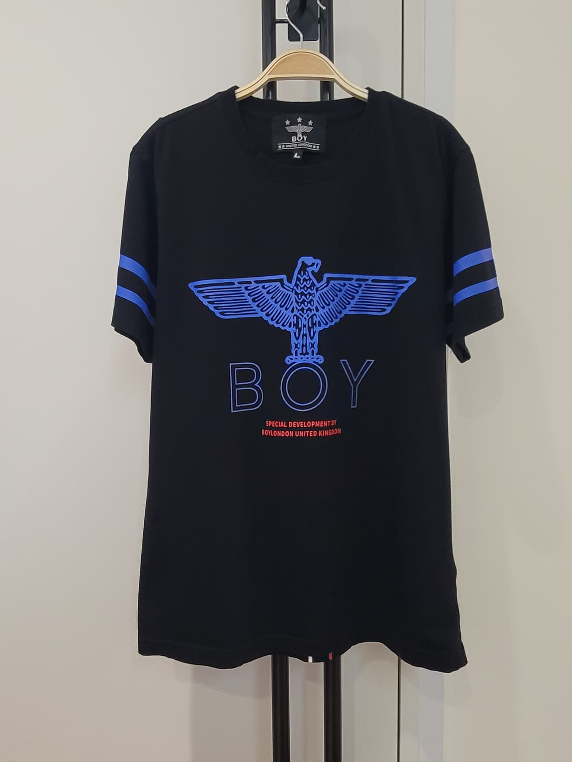 보이런던 시그니처 로고 블랙 반팔 티셔츠 L사이즈 상품이미지1