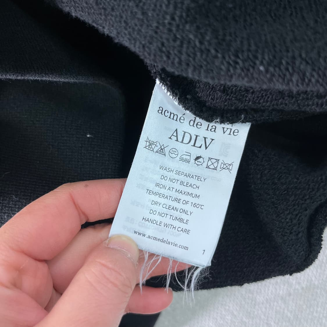 100 아크메드라비 후드티 상품이미지8