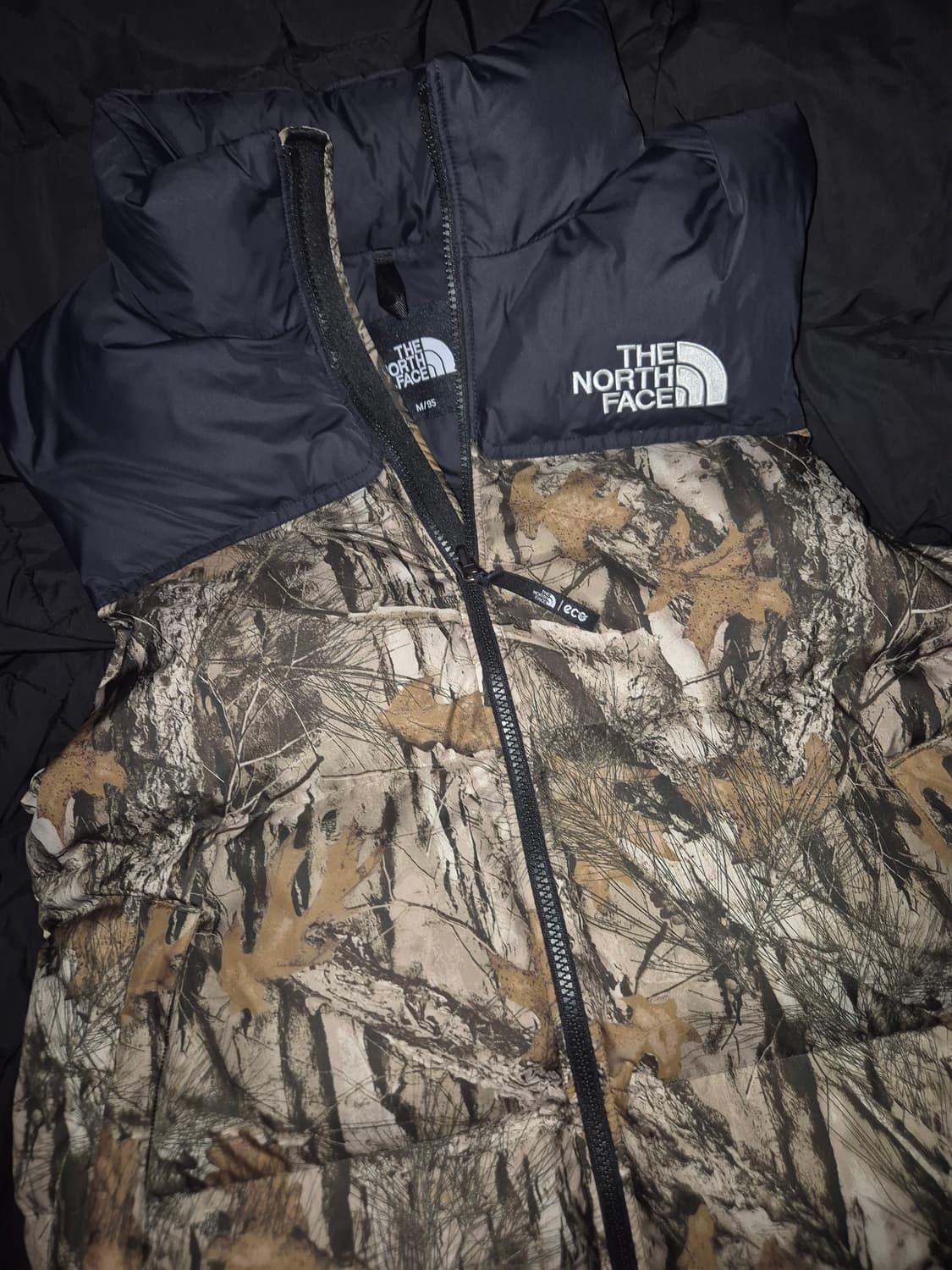 노스페이스 1996 눕시 RDS 다운 베스트 리얼트리 카모 패딩조끼 상품이미지1