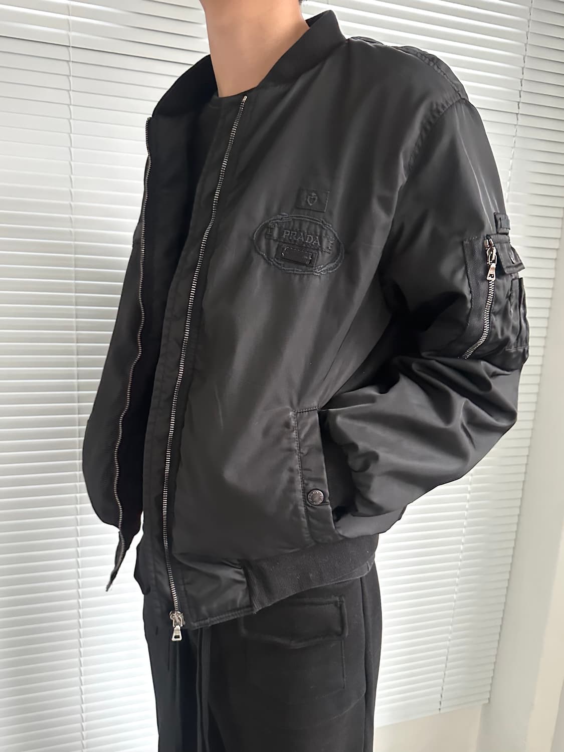 프라다 2006AW 아카이브 봄버 자켓 상품이미지2