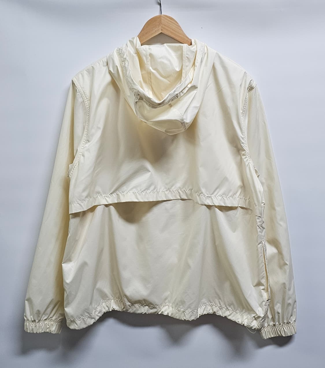 나이키 클럽 여성 후드 바람막이 자켓 L 상품이미지2