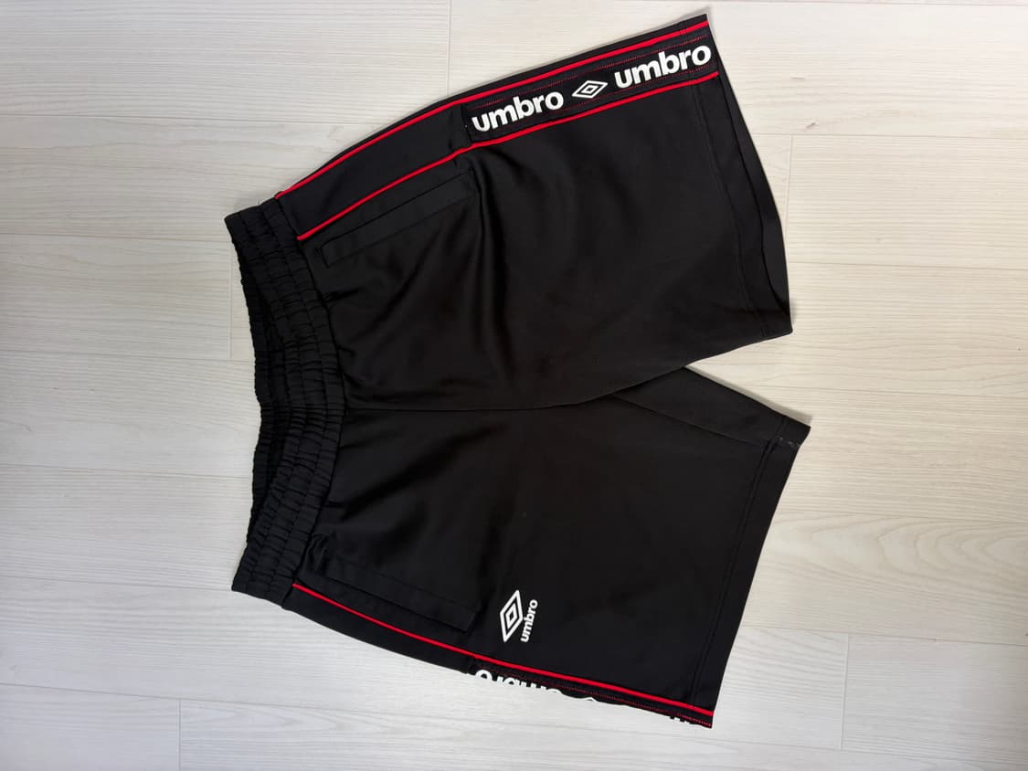 엄브로 트레이닝 반바지 새상품 상품이미지1