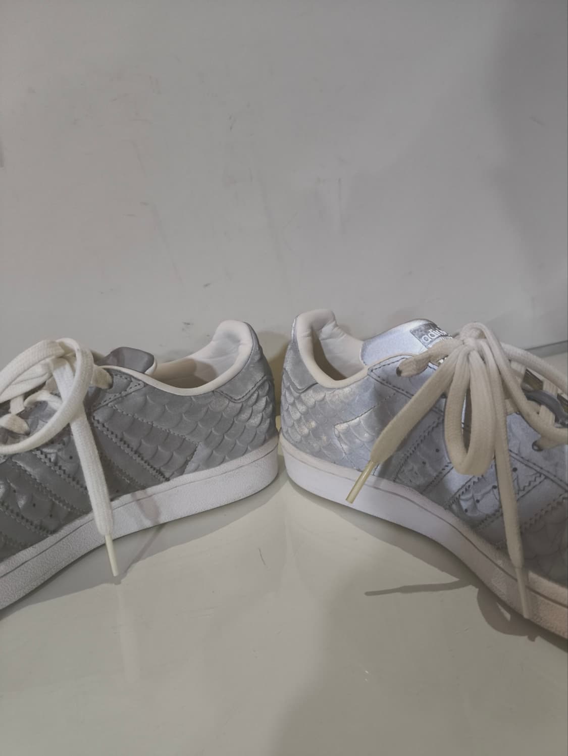 225mm 아디다스 슈퍼스타 메탈릭 리플렉티브 스니커즈 상품이미지8