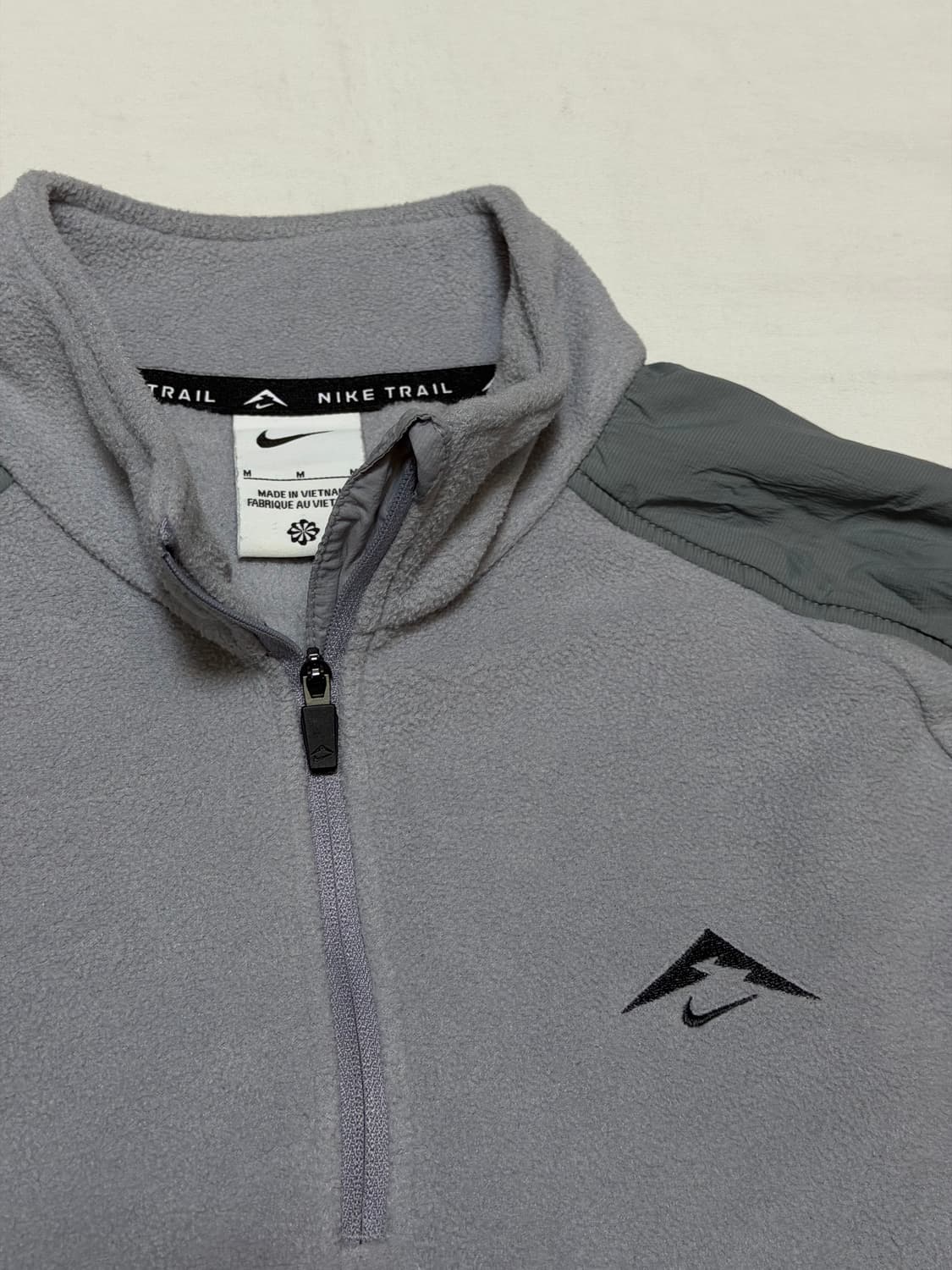 나이키 트레일 러닝 폴라텍 반집업 플리스 그레이 상품이미지2