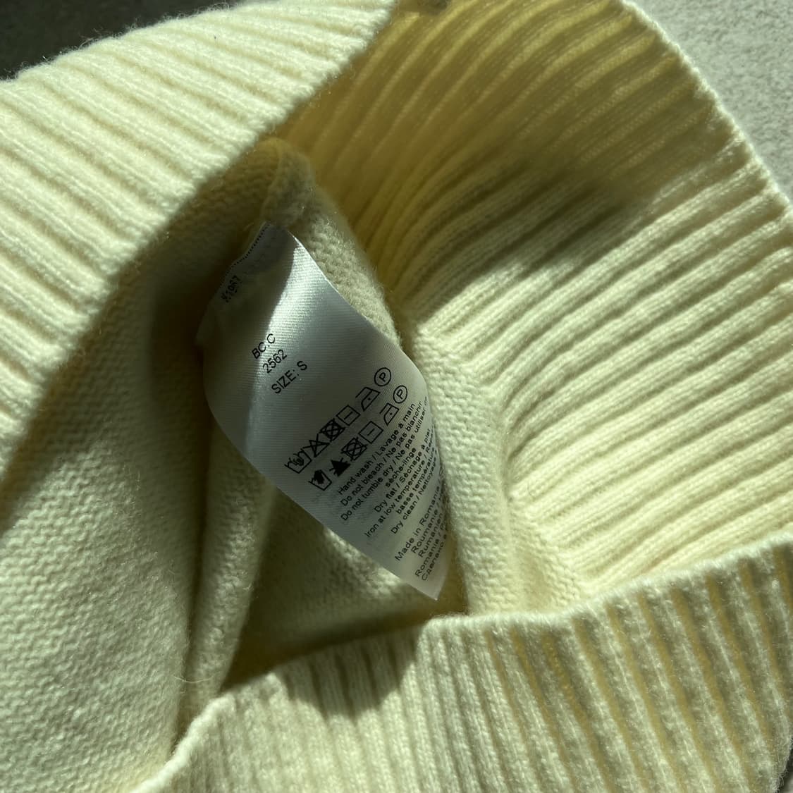 Ganni bees 가니 꿀벌 니트 스몰사이즈 상품이미지6