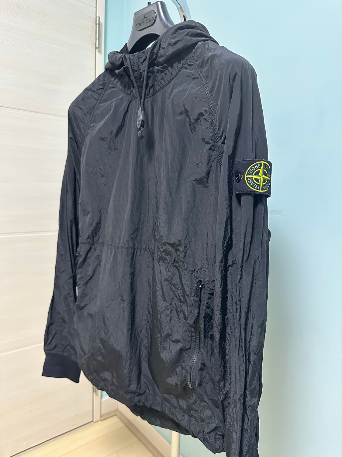 18FW 스톤아일랜드 나일론메탈 후드 아노락 블랙 L 상품이미지7