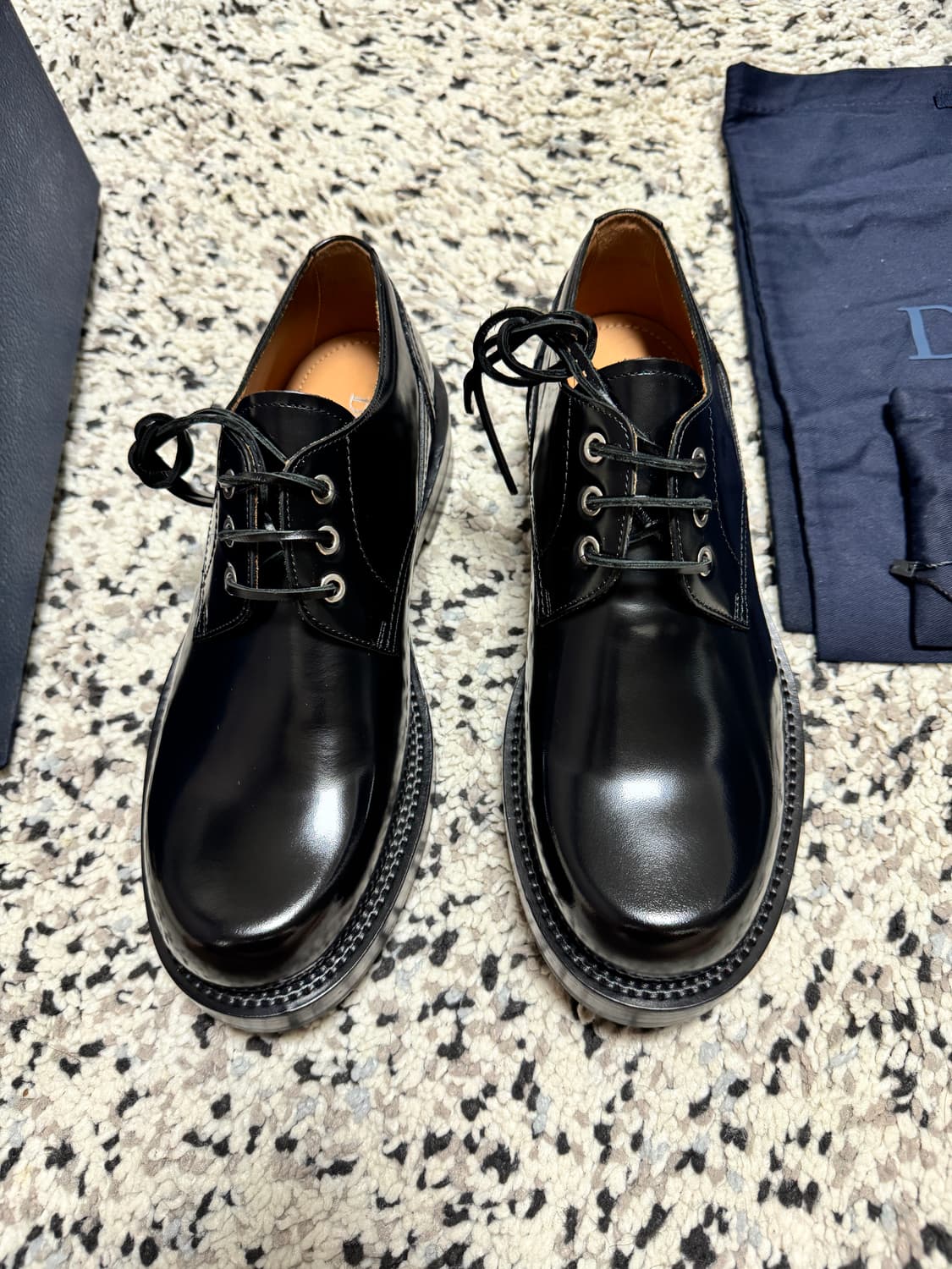 디올 카를로 더비슈즈 블랙 43사이즈 상품이미지4