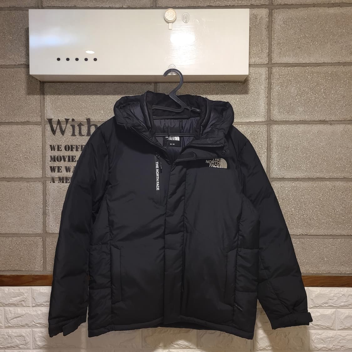 노스페이스 아웃라이트 다운 자켓 M 상품이미지1