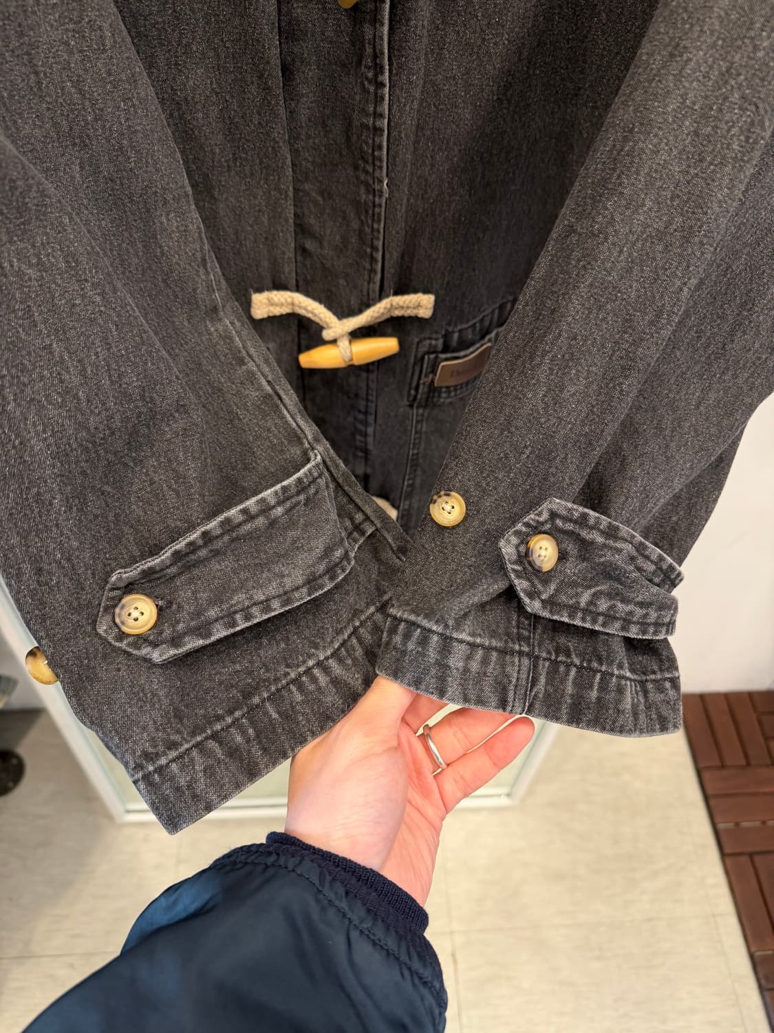 Denim & Co 데님앤코 빈티지 흑청 데님 더플 코트 상품이미지5