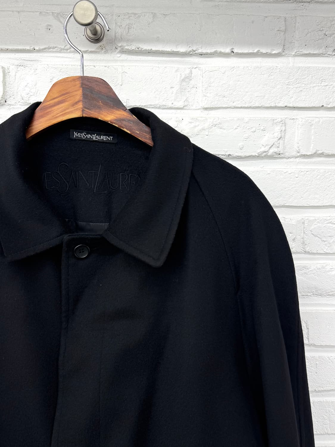 입생로랑 블랙 롱코트 상품이미지4