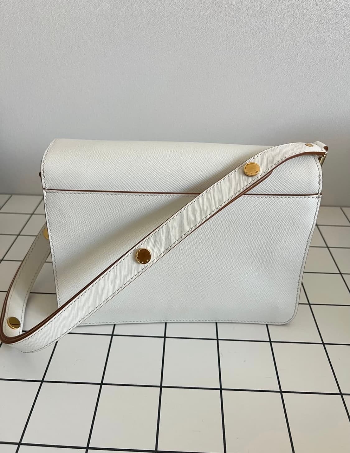 마르니 트렁크백 상품이미지2