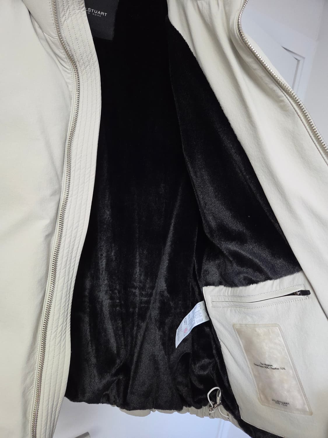 [새상품] 질스튜어트뉴욕 미니멀 구스다운 패딩 라이트베이지 M(105) 상품이미지6