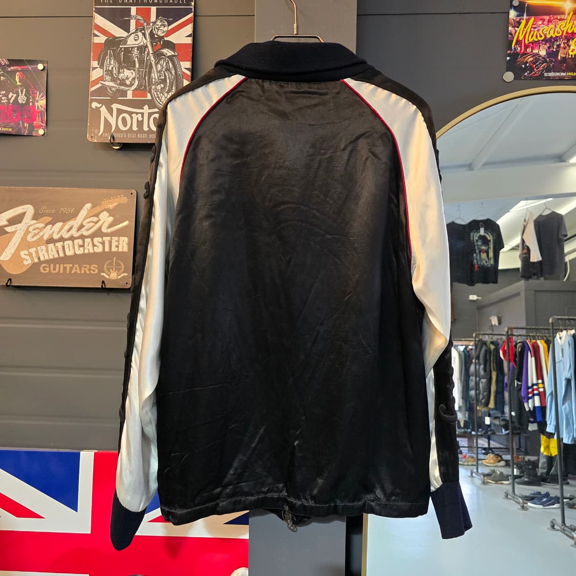 디아프바인 블랙힐즈 레오파드 안감 자켓 블랙 M 상품이미지2