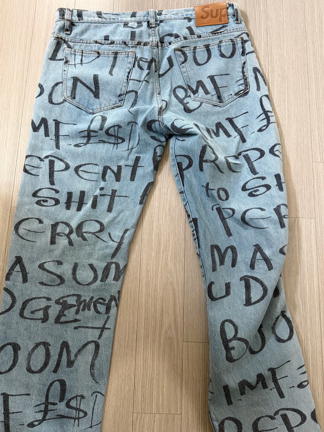 슈프림 블랙아크 진  상품이미지2