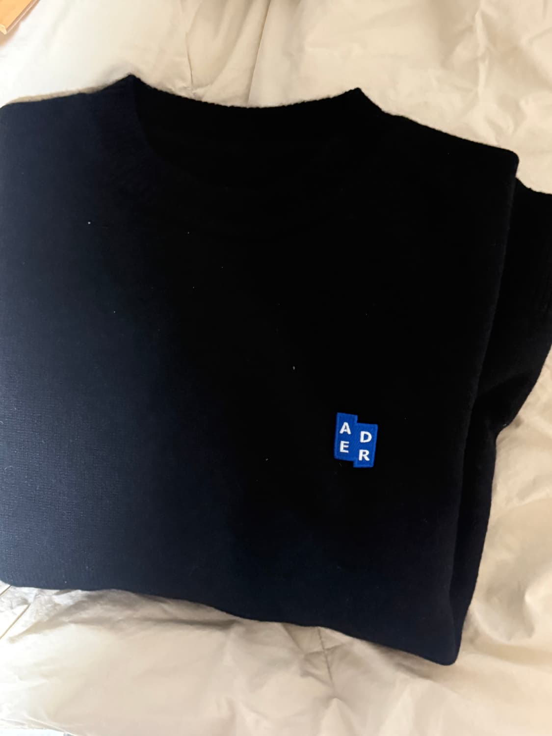 아더에러 니트 블랙 상품이미지1