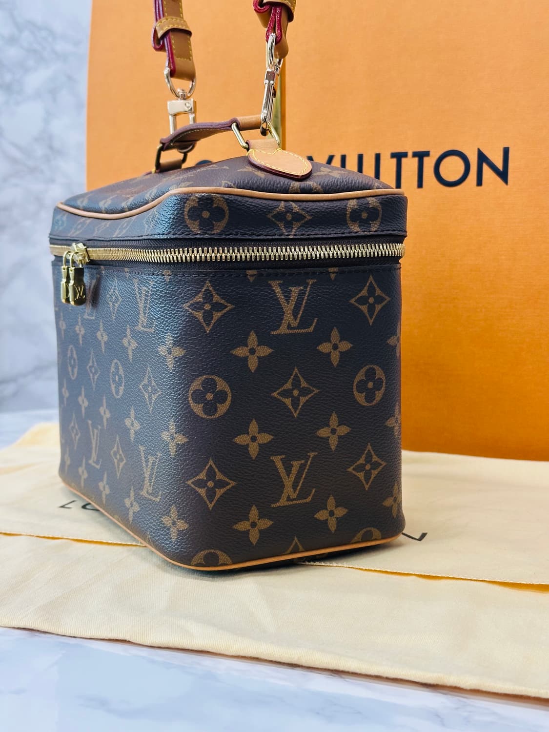 루이비통 니스 BB 모노그램 상품이미지5