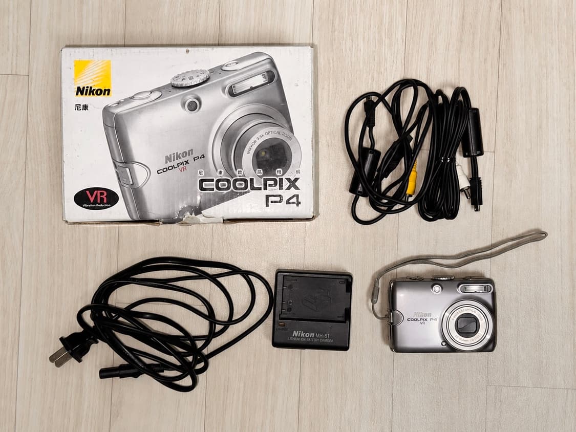 Nikon Coolpix P4 니콘 쿨픽스 상품이미지1
