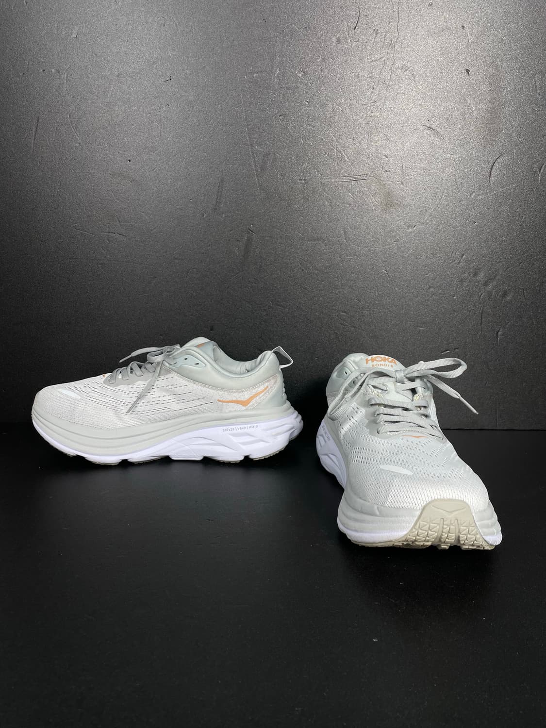 [265] 호카오네오네 본디8 스니커즈 상품이미지3