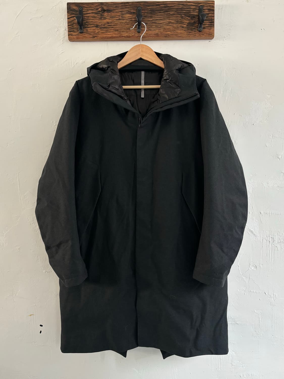 Arcteryx 아크테릭스 블랙 베일런스 다운 자켓 상품이미지1