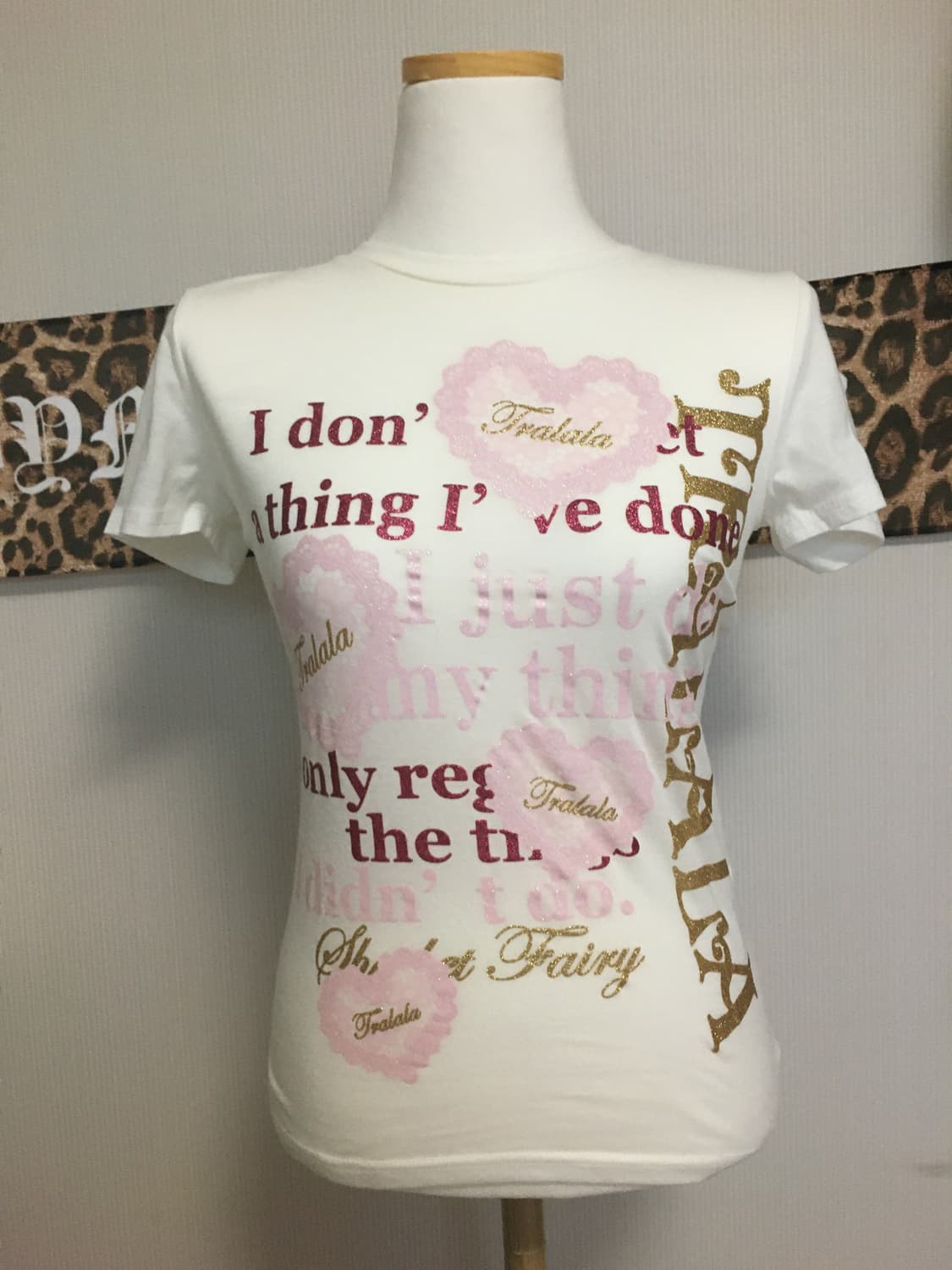 트랄랄라 하트 레터링 반팔 티셔츠 히메갸루 상품이미지1