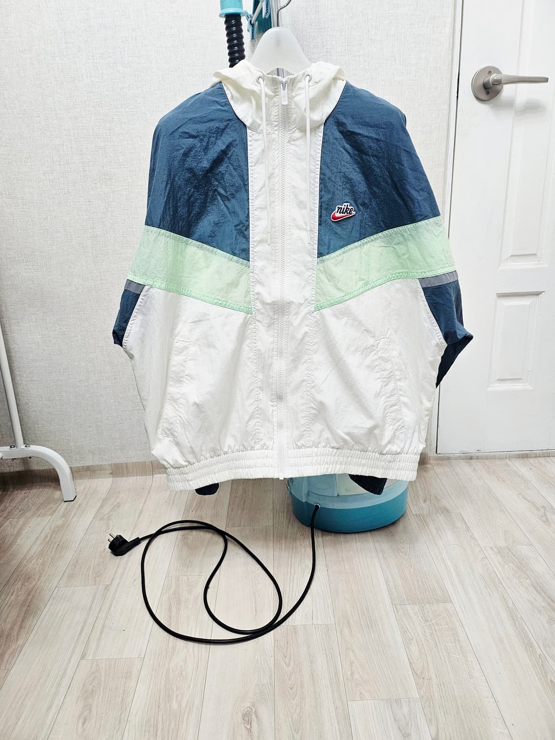 (105~110)XL ☆초대장급☆ 나이키 헤리티지 바람막이 상품이미지1