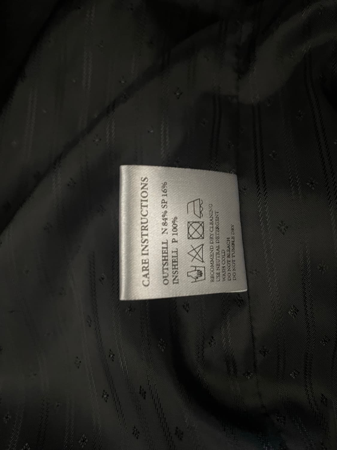 YUNSE 윤세 스터드 크롭 자켓 상품이미지3