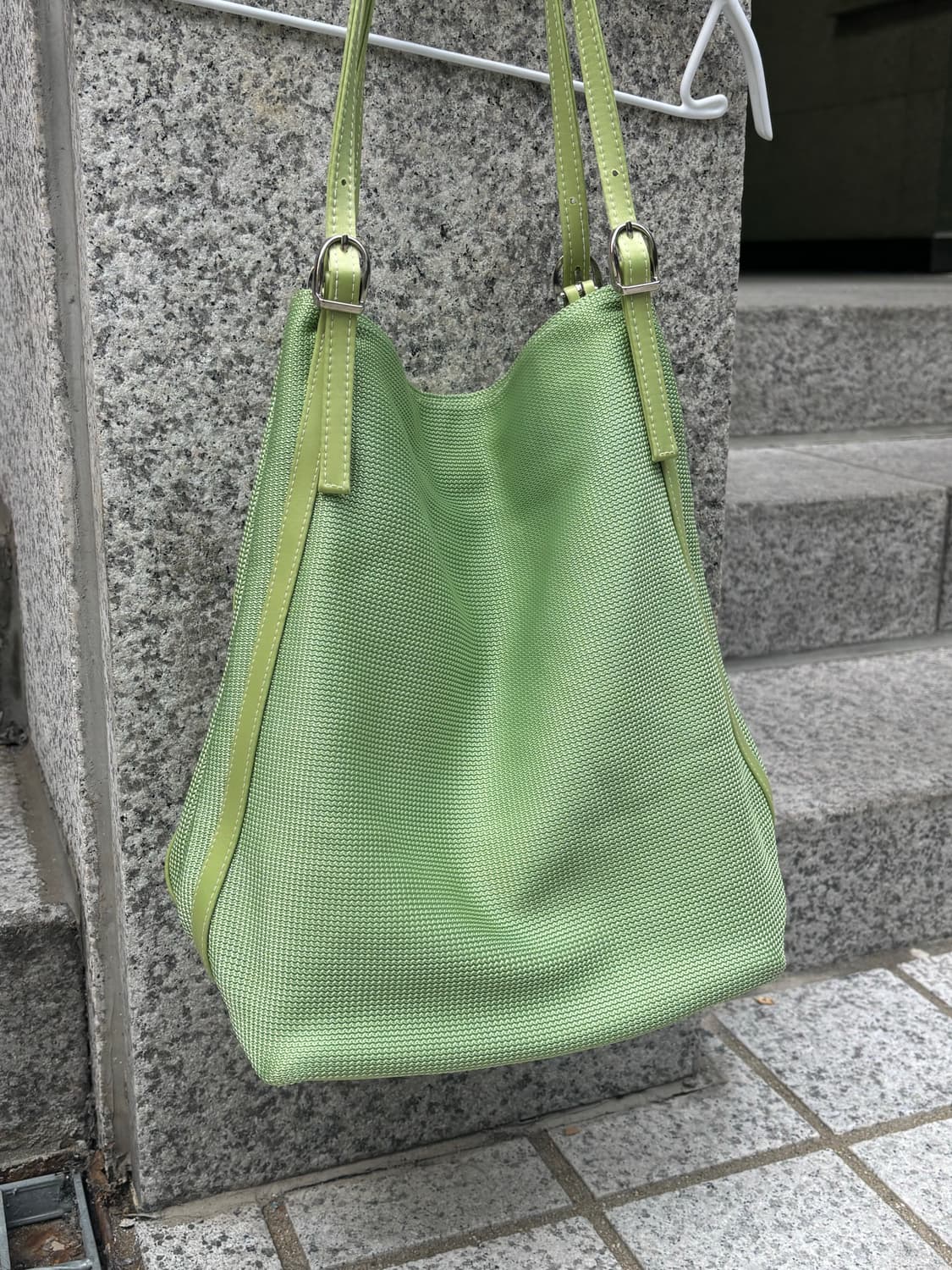 그로스 스트랩 루즈 숄더백 상품이미지3