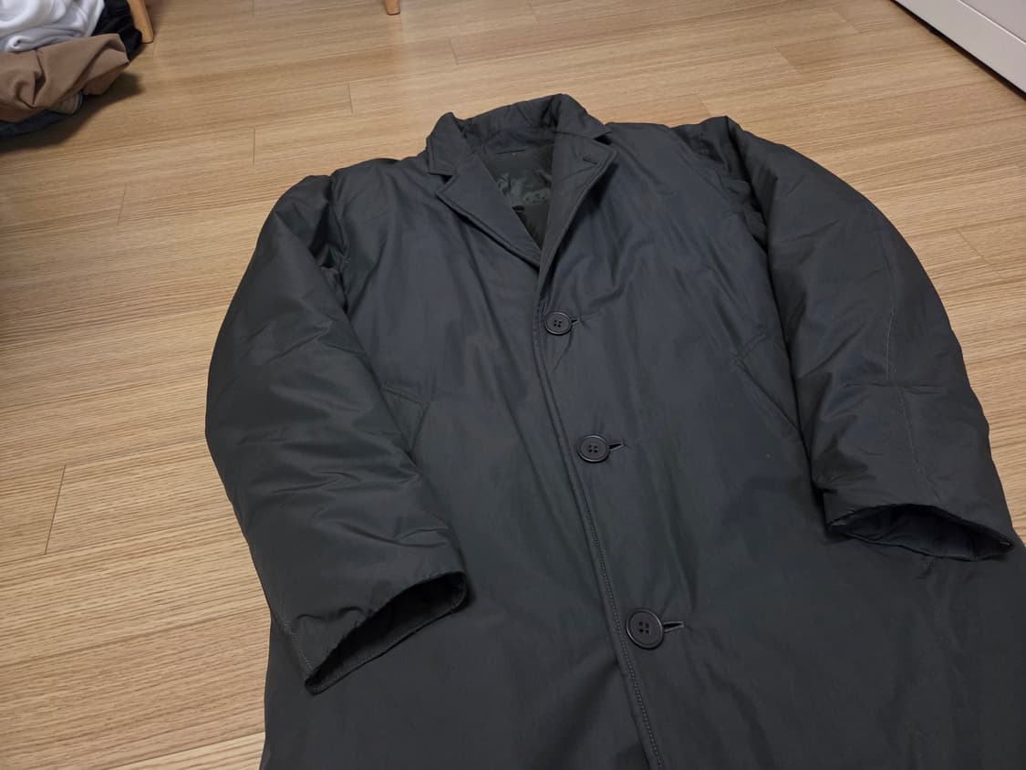 유니클로 x 르메르 라이트 웨이트 패딩 코트  상품이미지3