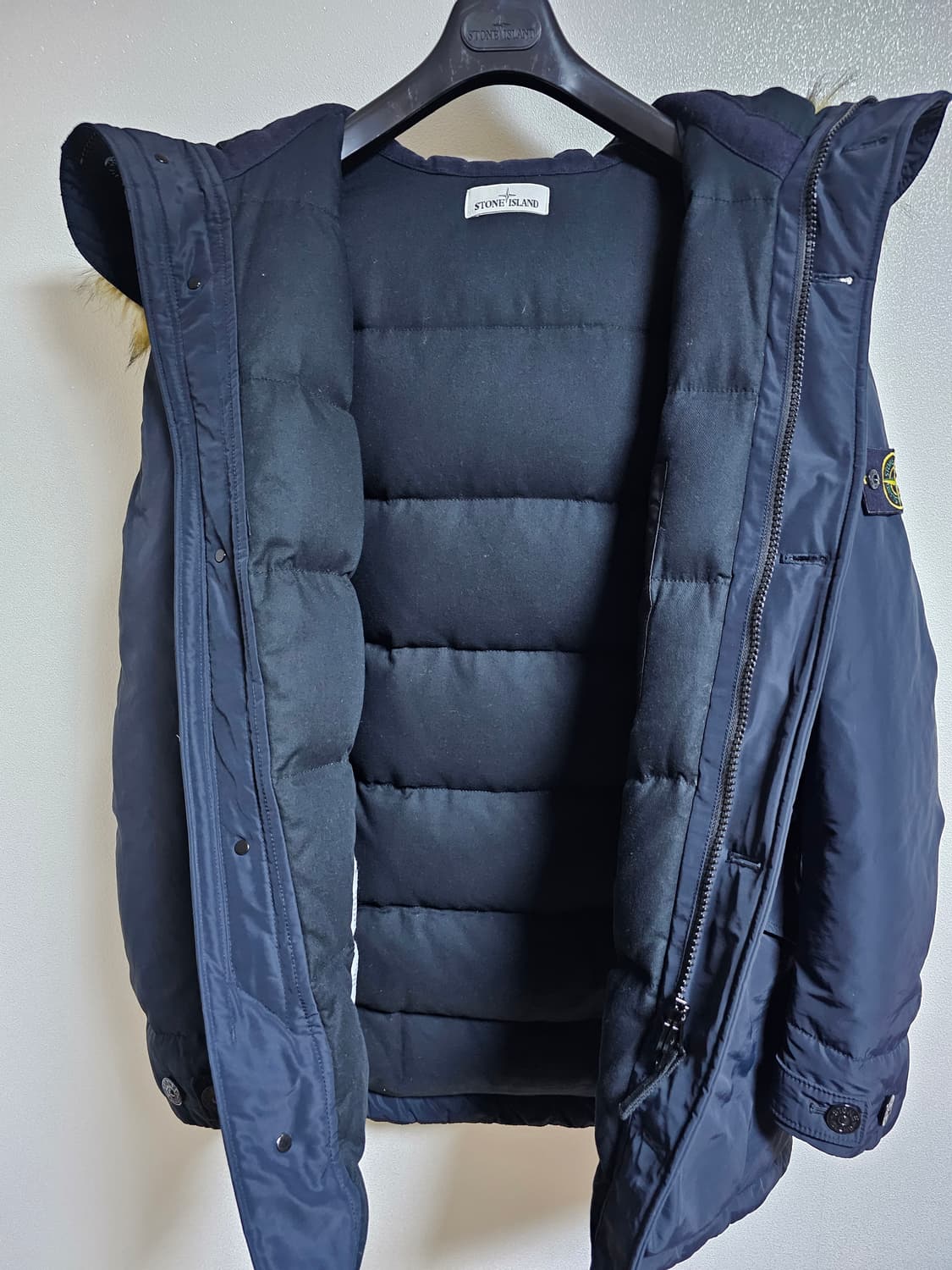 스톤아일랜드 마이크로 랩스 다운 패딩 상품이미지4