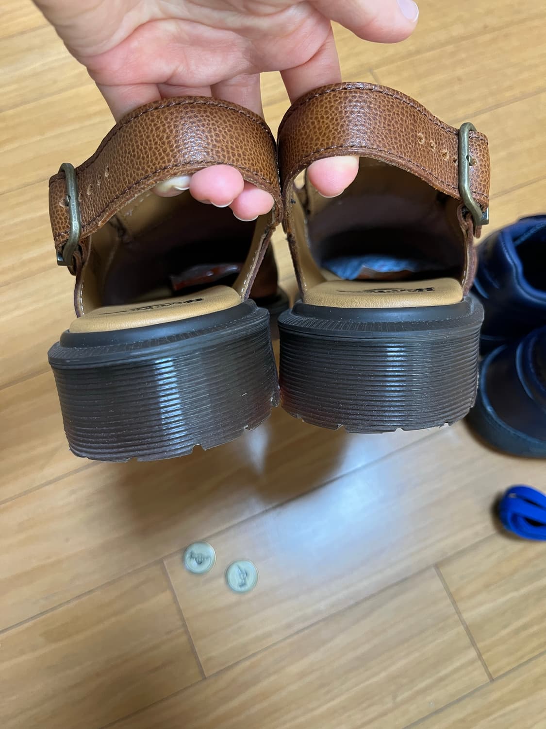 닥터마틴 페니로퍼 디테일 240 상품이미지2