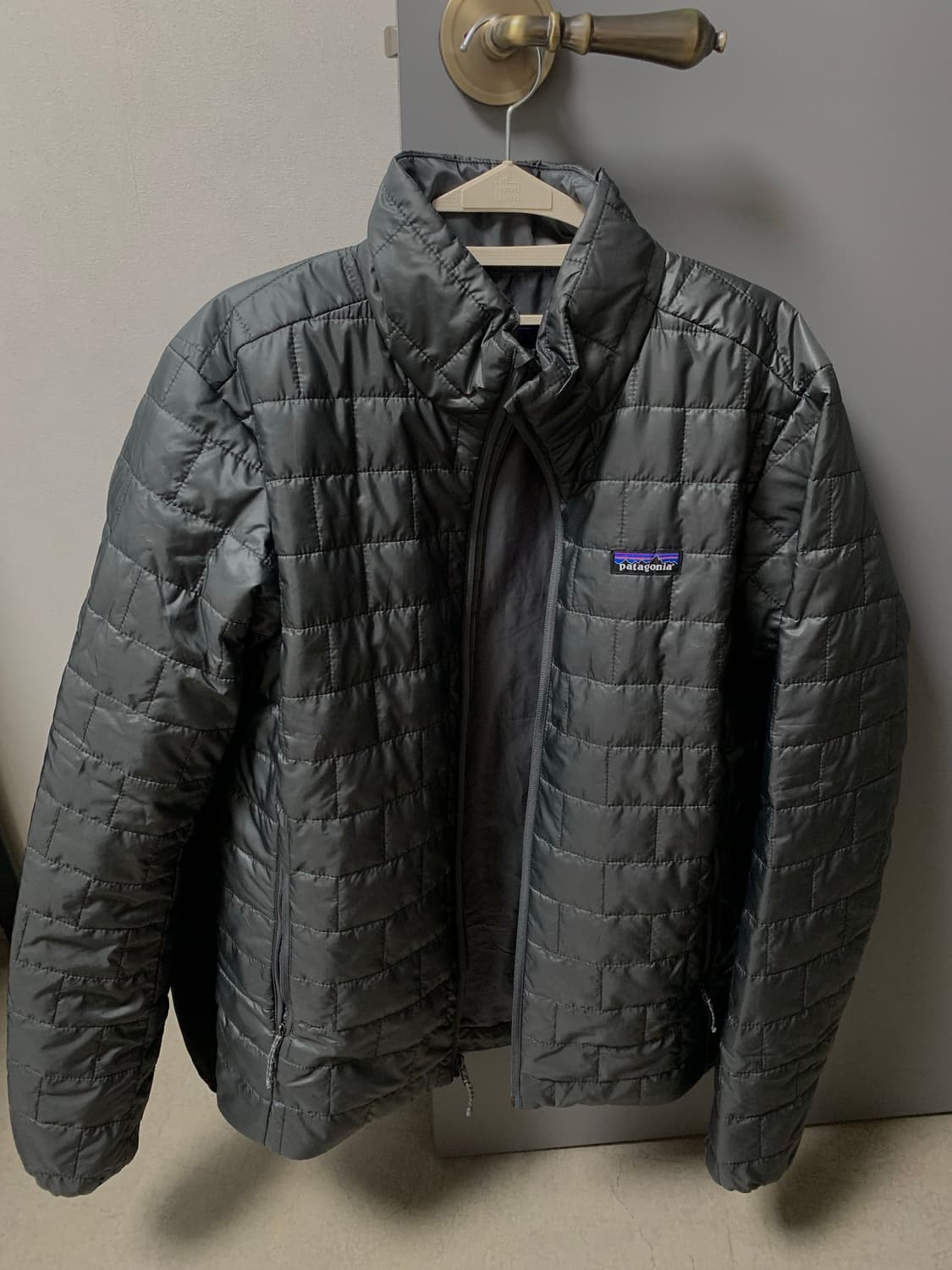 25fw 파타고니아 나노퍼프 포지그레이 m 상품이미지1