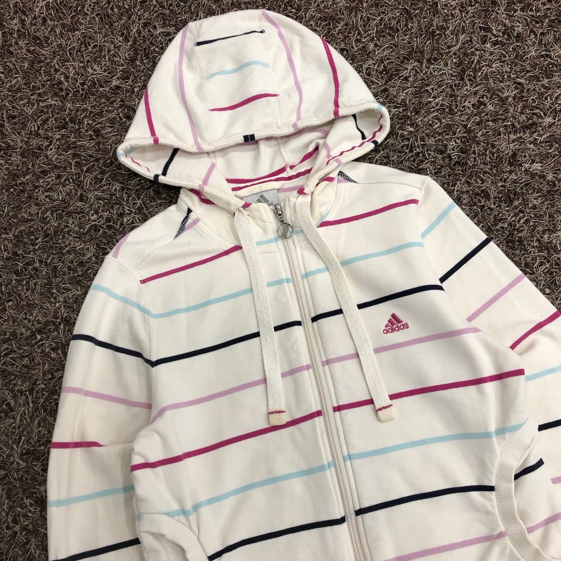 아디다스 스트라이프 딱붙 후드집업 상품이미지2