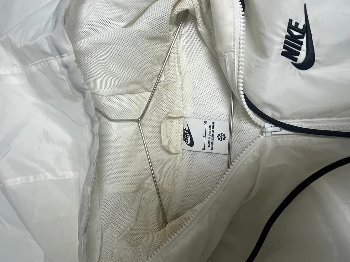 나이키 바람막이 카키(95사이즈) 상품이미지3